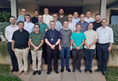 Diocese de Toledo sedia encontro dos padres coordenadores diocesanos da ação evangelizadora no Paraná