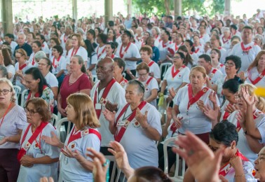 46º encontro do Apostolado da Oração reúne 1.300 membros em Paranavaí