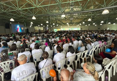 1º retiro das Comunidades Eclesiais Missionárias (CEM) reúne quase 1,5 mil pessoas em Paranavaí