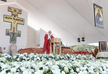 Papa: um cristianismo sem cruz é mundano e torna-se estéril