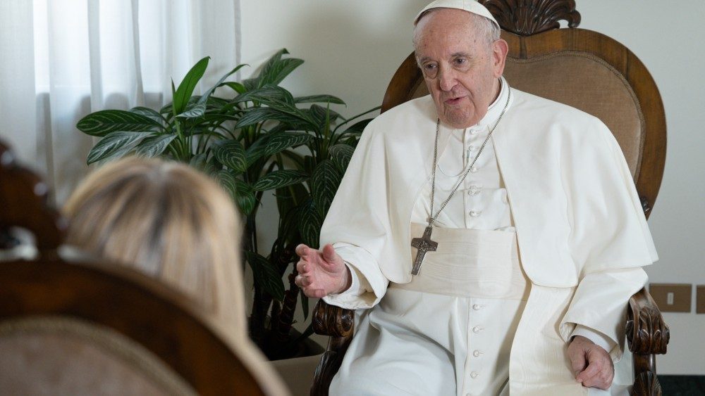 O Papa Francisco durante entrevista à Agência Nacional de Notícias argentina TélamImage title